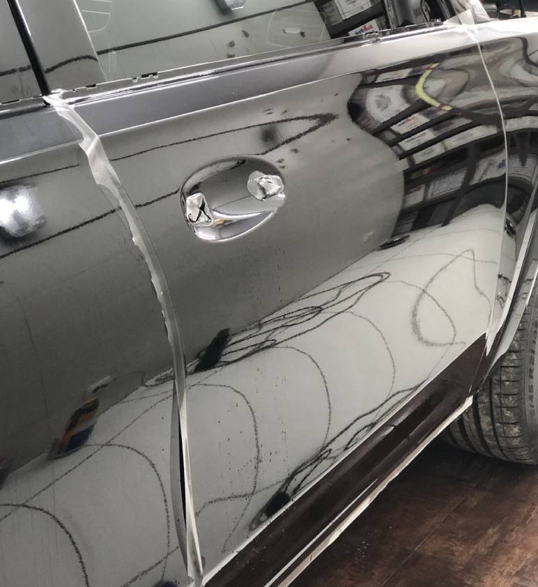 Поклейка плівкою дверей Mercedes GLE